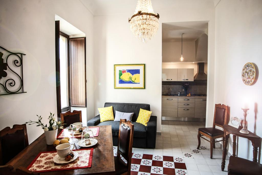 Apartamento Pepe Concetta E La Movida Noto Exterior foto