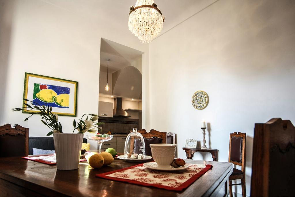 Apartamento Pepe Concetta E La Movida Noto Exterior foto